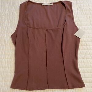 Lush NWT Women's Seam Detail Tank in Red Bean, size Med